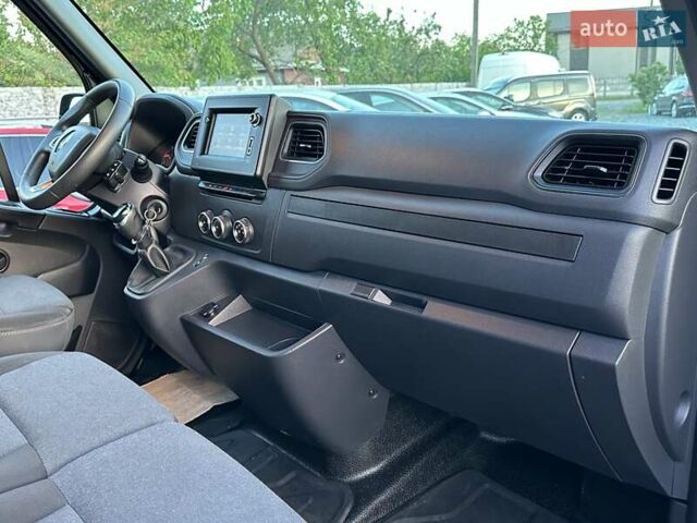 Черный Рено Мастер, объемом двигателя 2.3 л и пробегом 250 тыс. км за 22200 $, фото 101 на Automoto.ua