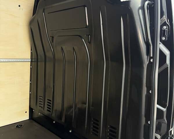 Черный Рено Мастер, объемом двигателя 2.3 л и пробегом 170 тыс. км за 24950 $, фото 61 на Automoto.ua