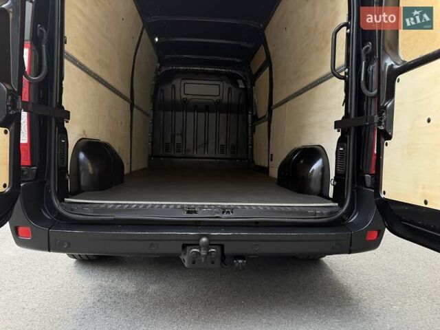 Черный Рено Мастер, объемом двигателя 2.3 л и пробегом 170 тыс. км за 24950 $, фото 66 на Automoto.ua