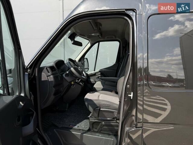 Черный Рено Мастер, объемом двигателя 2.3 л и пробегом 170 тыс. км за 24950 $, фото 25 на Automoto.ua