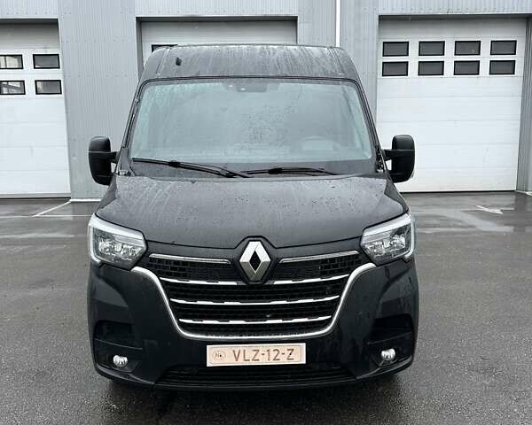 Черный Рено Мастер, объемом двигателя 2.3 л и пробегом 297 тыс. км за 21900 $, фото 3 на Automoto.ua