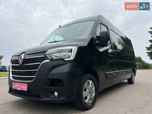 Черный Рено Мастер, объемом двигателя 2.3 л и пробегом 228 тыс. км за 21999 $, фото 2 на Automoto.ua