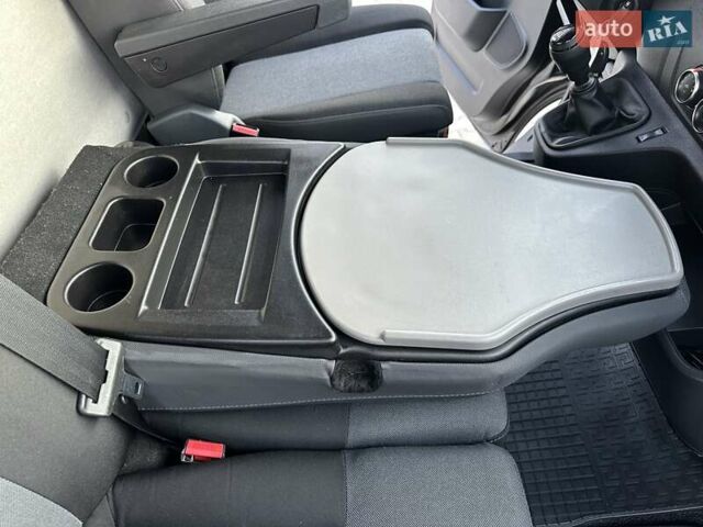 Черный Рено Мастер, объемом двигателя 2.3 л и пробегом 185 тыс. км за 22100 $, фото 53 на Automoto.ua