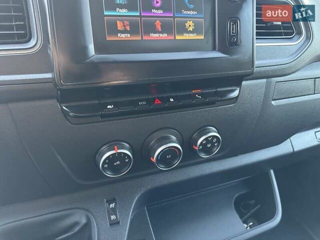 Черный Рено Мастер, объемом двигателя 2.3 л и пробегом 185 тыс. км за 22100 $, фото 45 на Automoto.ua