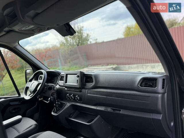 Черный Рено Мастер, объемом двигателя 2.3 л и пробегом 168 тыс. км за 22650 $, фото 51 на Automoto.ua