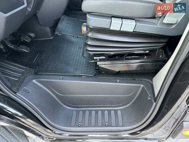 Черный Рено Мастер, объемом двигателя 2.3 л и пробегом 185 тыс. км за 22100 $, фото 63 на Automoto.ua