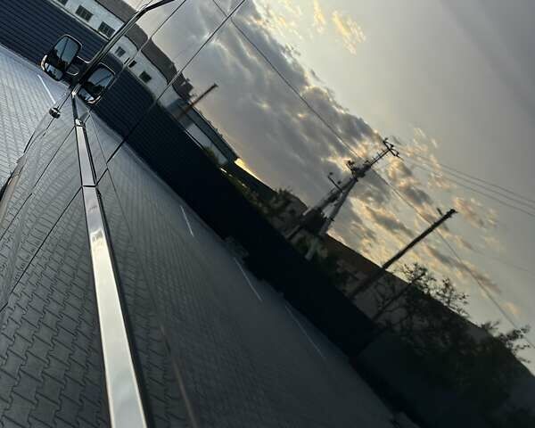 Черный Рено Мастер, объемом двигателя 2.3 л и пробегом 185 тыс. км за 22100 $, фото 6 на Automoto.ua