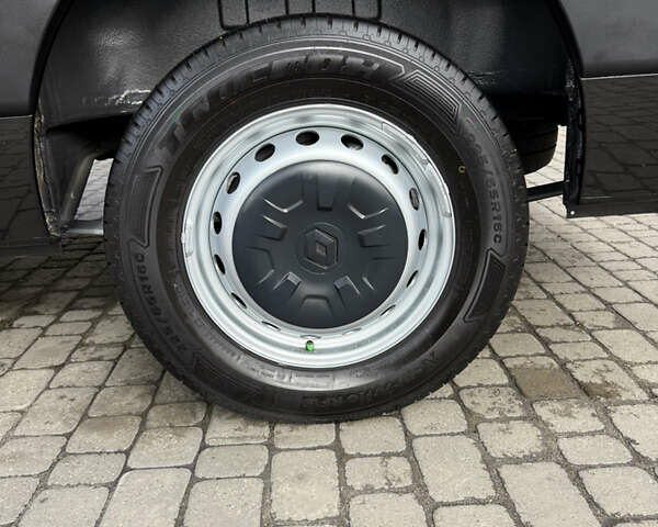 Черный Рено Мастер, объемом двигателя 2.3 л и пробегом 168 тыс. км за 22650 $, фото 98 на Automoto.ua