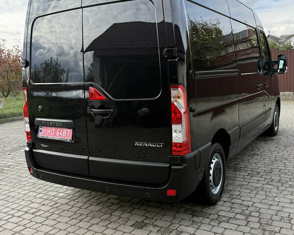 Черный Рено Мастер, объемом двигателя 2.3 л и пробегом 168 тыс. км за 22650 $, фото 120 на Automoto.ua