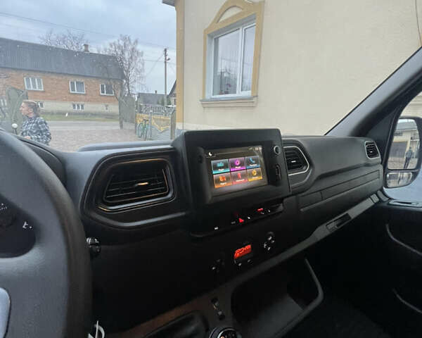 Чорний Рено Мастєр, об'ємом двигуна 2.3 л та пробігом 223 тис. км за 21800 $, фото 68 на Automoto.ua
