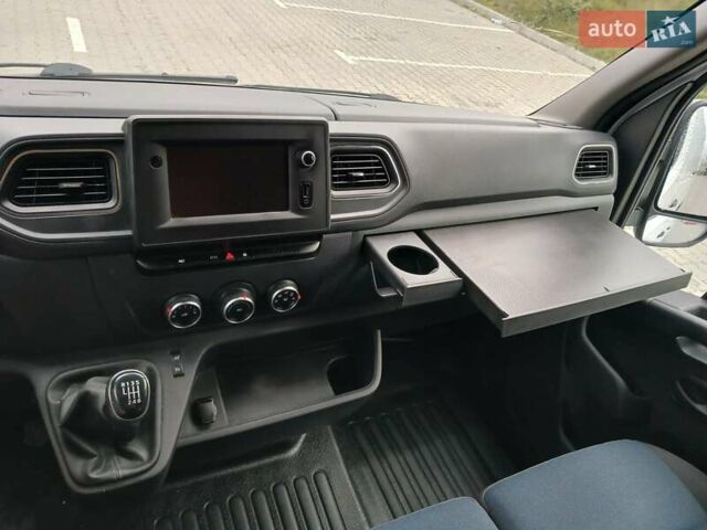 Черный Рено Мастер, объемом двигателя 2.3 л и пробегом 96 тыс. км за 18400 $, фото 8 на Automoto.ua