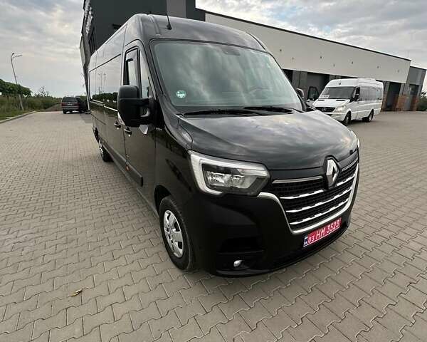 Черный Рено Мастер, объемом двигателя 2.3 л и пробегом 185 тыс. км за 22997 $, фото 2 на Automoto.ua