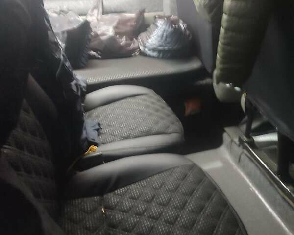 Черный Рено Мастер, объемом двигателя 1.9 л и пробегом 399 тыс. км за 6900 $, фото 8 на Automoto.ua