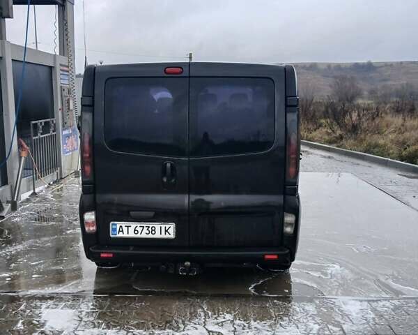 Черный Рено Мастер, объемом двигателя 1.9 л и пробегом 399 тыс. км за 6900 $, фото 2 на Automoto.ua