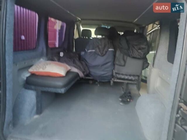 Черный Рено Мастер, объемом двигателя 1.9 л и пробегом 399 тыс. км за 6900 $, фото 9 на Automoto.ua