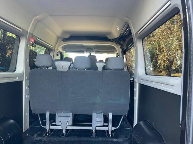 Черный Рено Мастер, объемом двигателя 2.3 л и пробегом 250 тыс. км за 9800 $, фото 19 на Automoto.ua