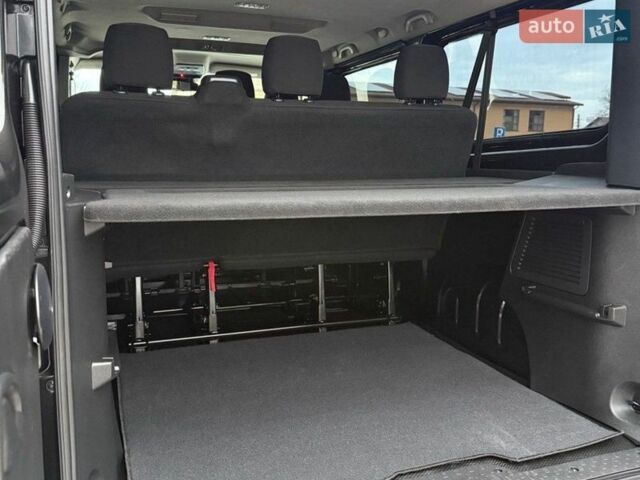 Чорний Рено Мастєр, об'ємом двигуна 2 л та пробігом 130 тис. км за 36600 $, фото 52 на Automoto.ua