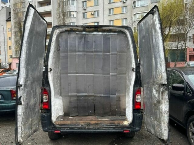 Черный Рено Мастер, объемом двигателя 2.46 л и пробегом 546 тыс. км за 7500 $, фото 4 на Automoto.ua
