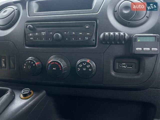 Чорний Рено Мастєр, об'ємом двигуна 2.3 л та пробігом 5 тис. км за 11200 $, фото 12 на Automoto.ua