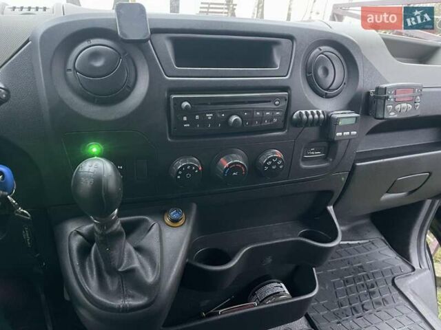 Чорний Рено Мастєр, об'ємом двигуна 2.3 л та пробігом 5 тис. км за 11200 $, фото 6 на Automoto.ua