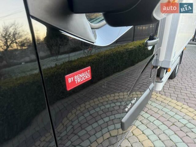 Черный Рено Мастер, объемом двигателя 2.3 л и пробегом 317 тыс. км за 25200 $, фото 64 на Automoto.ua