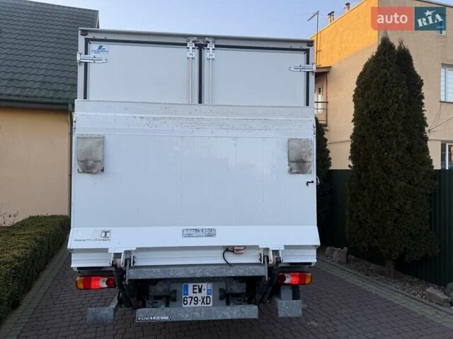 Черный Рено Мастер, объемом двигателя 2.3 л и пробегом 317 тыс. км за 25200 $, фото 49 на Automoto.ua