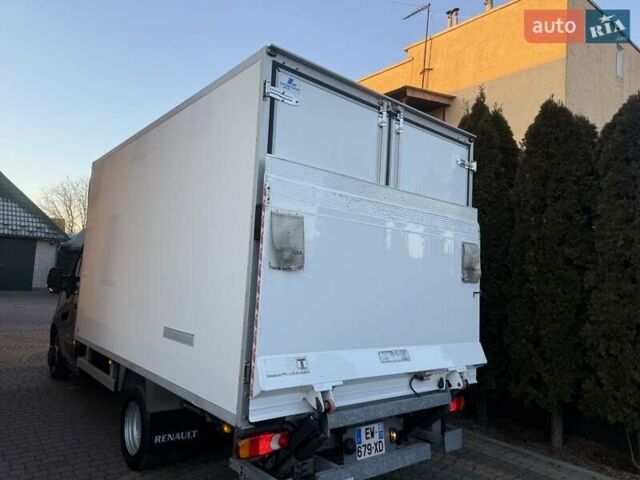 Черный Рено Мастер, объемом двигателя 2.3 л и пробегом 317 тыс. км за 25200 $, фото 73 на Automoto.ua