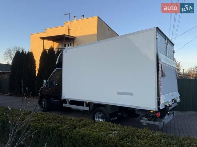 Черный Рено Мастер, объемом двигателя 2.3 л и пробегом 317 тыс. км за 25200 $, фото 41 на Automoto.ua