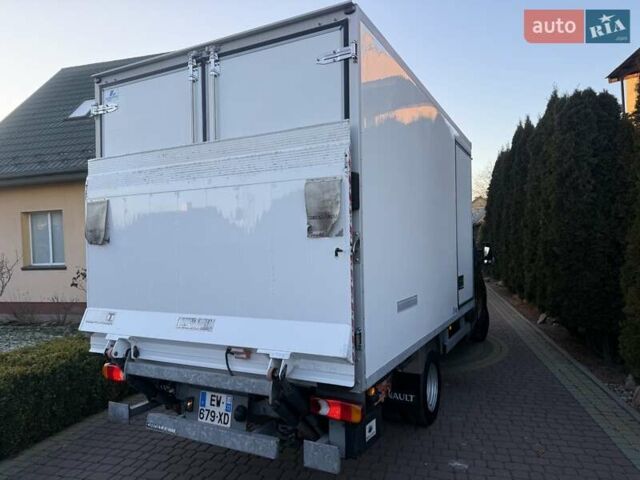 Черный Рено Мастер, объемом двигателя 2.3 л и пробегом 317 тыс. км за 25200 $, фото 48 на Automoto.ua