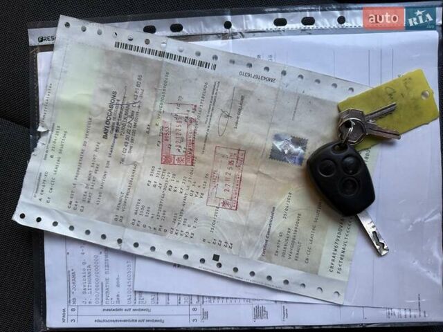 Черный Рено Мастер, объемом двигателя 2.3 л и пробегом 317 тыс. км за 25200 $, фото 102 на Automoto.ua