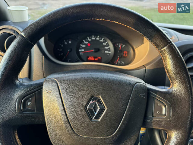 Черный Рено Мастер, объемом двигателя 2.3 л и пробегом 495 тыс. км за 16500 $, фото 13 на Automoto.ua