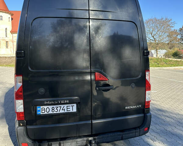Черный Рено Мастер, объемом двигателя 2.3 л и пробегом 640 тыс. км за 14300 $, фото 4 на Automoto.ua