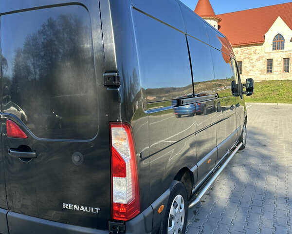 Черный Рено Мастер, объемом двигателя 2.3 л и пробегом 640 тыс. км за 14300 $, фото 5 на Automoto.ua