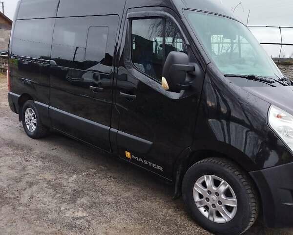 Черный Рено Мастер, объемом двигателя 2.3 л и пробегом 384 тыс. км за 16200 $, фото 1 на Automoto.ua