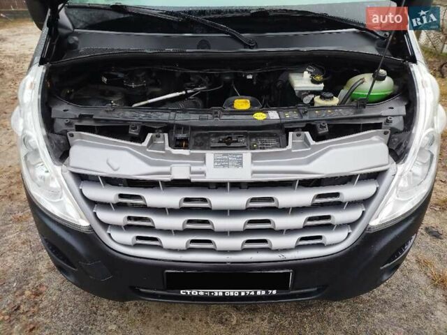 Черный Рено Мастер, объемом двигателя 2.3 л и пробегом 384 тыс. км за 16200 $, фото 21 на Automoto.ua