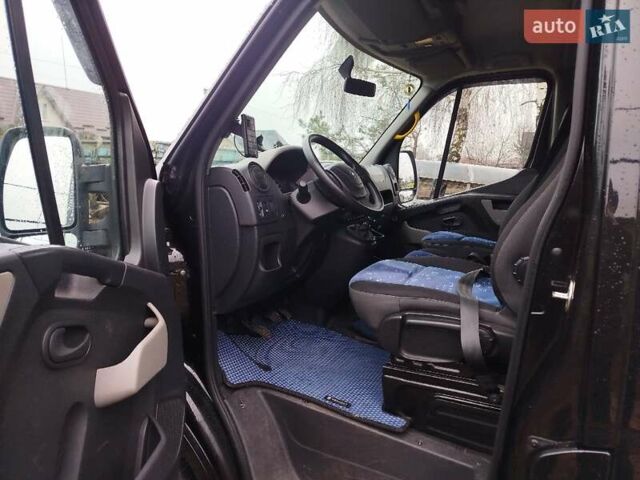 Черный Рено Мастер, объемом двигателя 2.3 л и пробегом 384 тыс. км за 16200 $, фото 19 на Automoto.ua