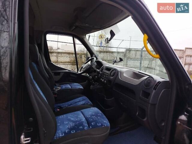Черный Рено Мастер, объемом двигателя 2.3 л и пробегом 384 тыс. км за 16200 $, фото 17 на Automoto.ua