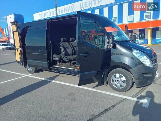 Черный Рено Мастер, объемом двигателя 2.3 л и пробегом 435 тыс. км за 15800 $, фото 3 на Automoto.ua