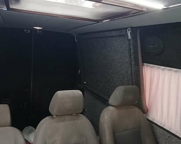 Черный Рено Мастер, объемом двигателя 2.3 л и пробегом 290 тыс. км за 18000 $, фото 4 на Automoto.ua