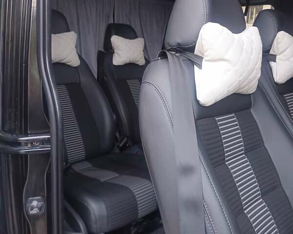 Черный Рено Мастер, объемом двигателя 2.3 л и пробегом 580 тыс. км за 23100 $, фото 7 на Automoto.ua