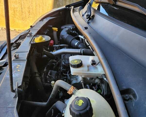 Черный Рено Мастер, объемом двигателя 2.3 л и пробегом 143 тыс. км за 23500 $, фото 31 на Automoto.ua