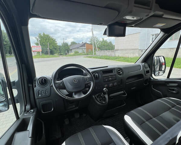 Черный Рено Мастер, объемом двигателя 2.3 л и пробегом 342 тыс. км за 23000 $, фото 36 на Automoto.ua