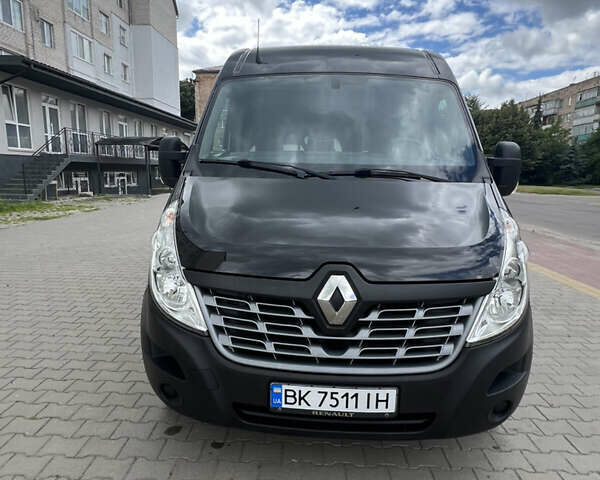 Черный Рено Мастер, объемом двигателя 2.3 л и пробегом 342 тыс. км за 23000 $, фото 1 на Automoto.ua