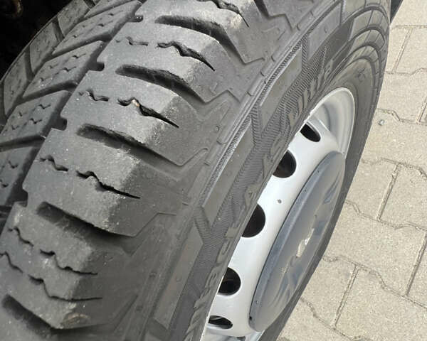 Черный Рено Мастер, объемом двигателя 2.3 л и пробегом 342 тыс. км за 23000 $, фото 18 на Automoto.ua