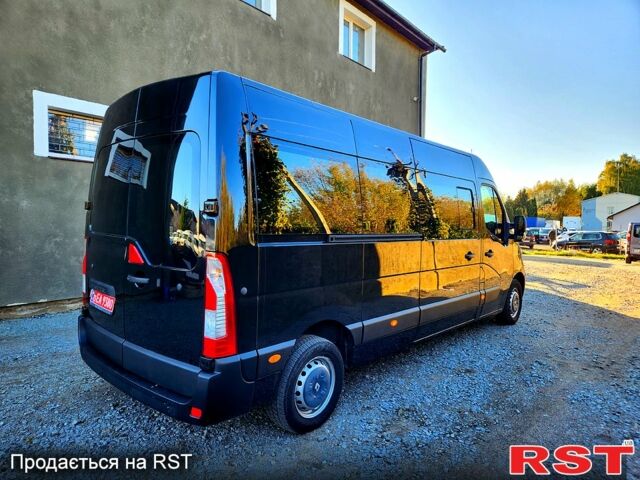 Черный Рено Мастер, объемом двигателя 2.3 л и пробегом 140 тыс. км за 23400 $, фото 2 на Automoto.ua