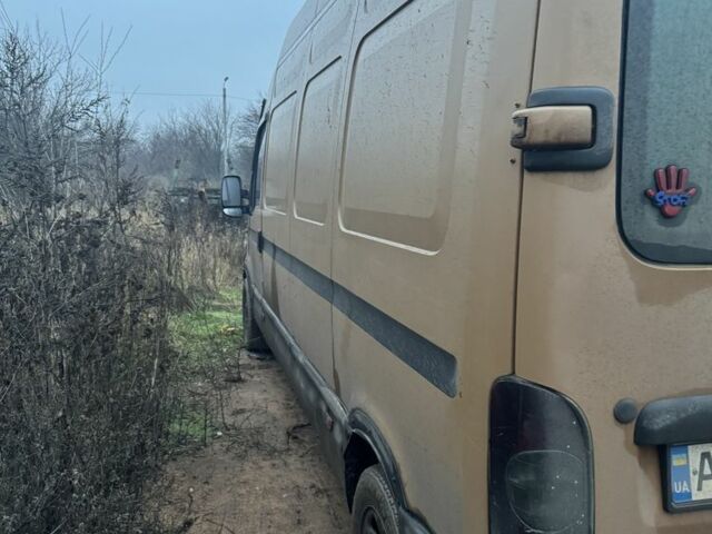 Коричневый Рено Мастер, объемом двигателя 2.8 л и пробегом 3 тыс. км за 5700 $, фото 3 на Automoto.ua