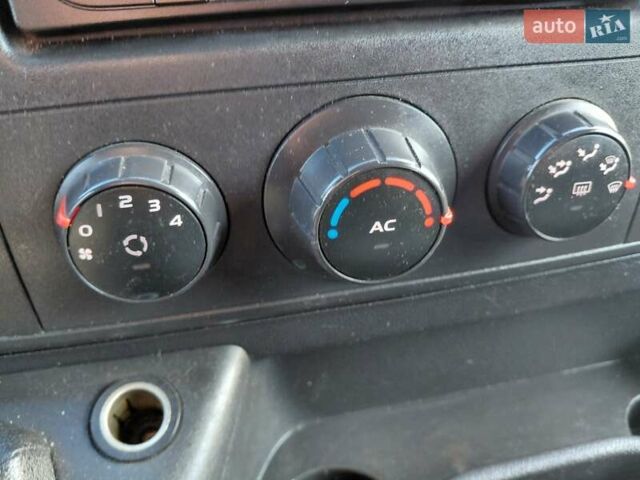 Коричневий Рено Мастєр, об'ємом двигуна 2.3 л та пробігом 298 тис. км за 13900 $, фото 27 на Automoto.ua