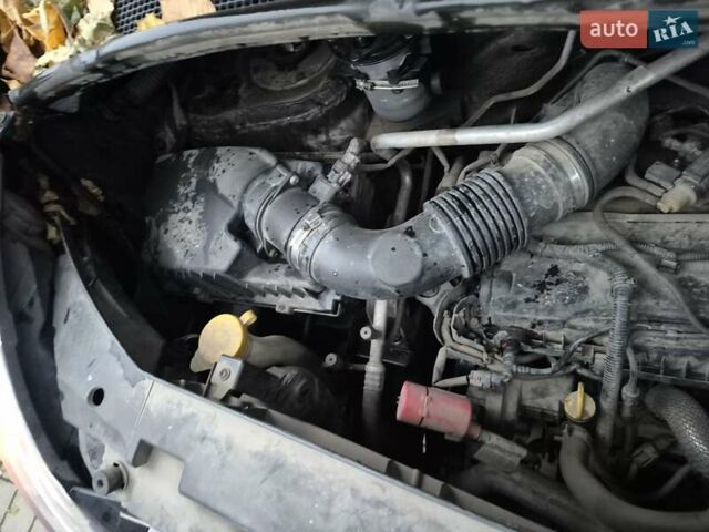 Коричневий Рено Мастєр, об'ємом двигуна 2.3 л та пробігом 298 тис. км за 13500 $, фото 31 на Automoto.ua