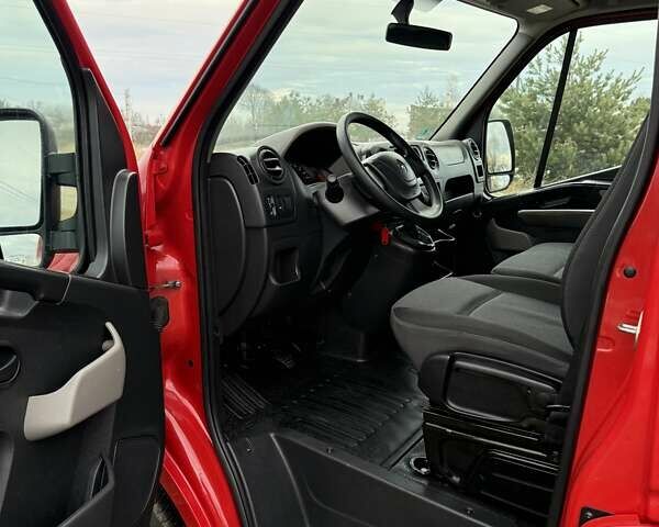 Червоний Рено Мастєр, об'ємом двигуна 2.3 л та пробігом 235 тис. км за 21999 $, фото 16 на Automoto.ua