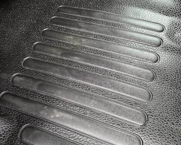 Червоний Рено Мастєр, об'ємом двигуна 2.3 л та пробігом 235 тис. км за 21999 $, фото 27 на Automoto.ua